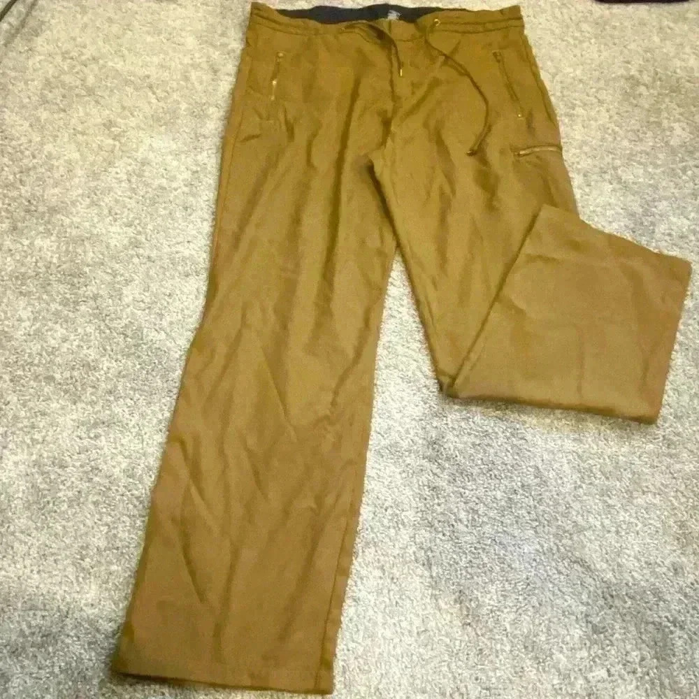 Athleta Mens Tan brown straight pants‎ Large